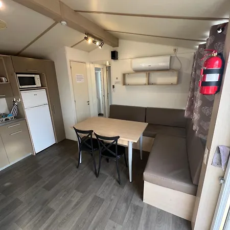 Parque de Campismo Les Mobil Homes De Noly Tv Clim 6places (adults Only)