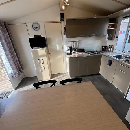 Les Mobil Homes De Noly Tv Clim 6places (adults Only) * Port-la-Nouvelle