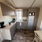 Les mobil homes de NOLY, 1 Place adulte Réserve Africaine de Sigean gratuite *