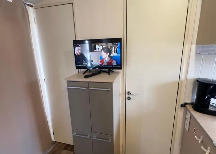 Les Mobil Homes De Noly Tv Clim 6places (adults Only) Camping Port-la-Nouvelle